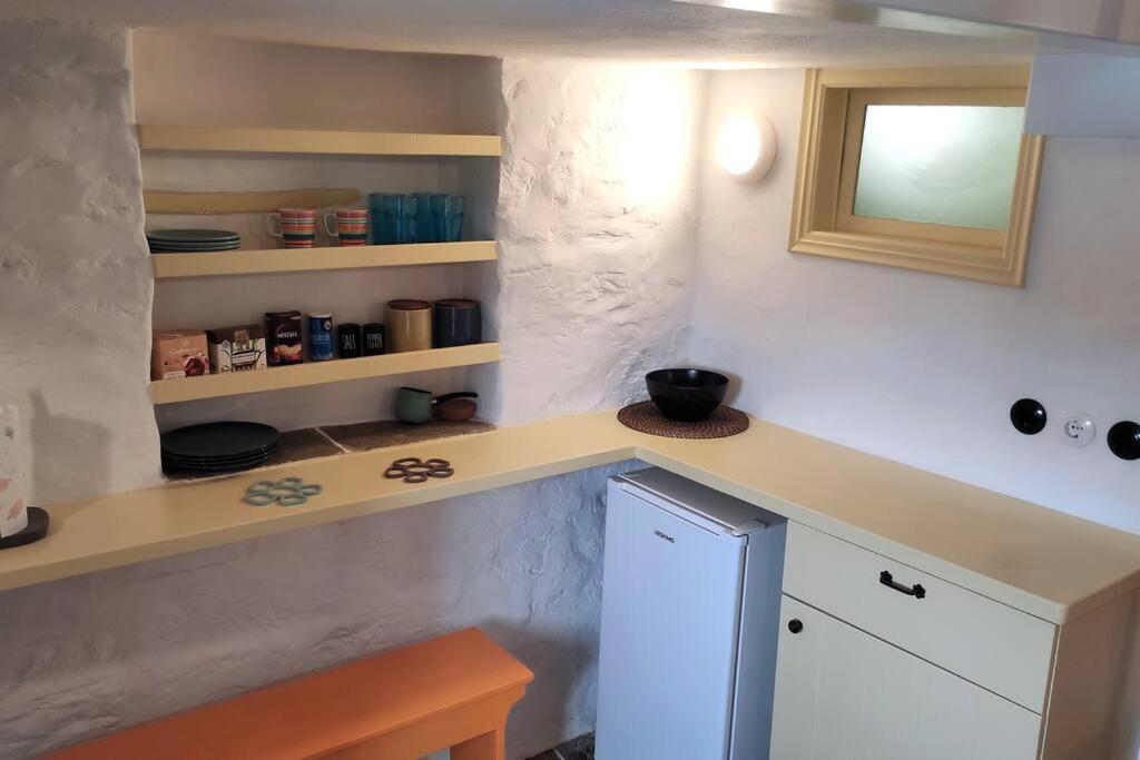KástronHidden Gem - Sifnos, Kastro.アパートメント エクステリア 写真